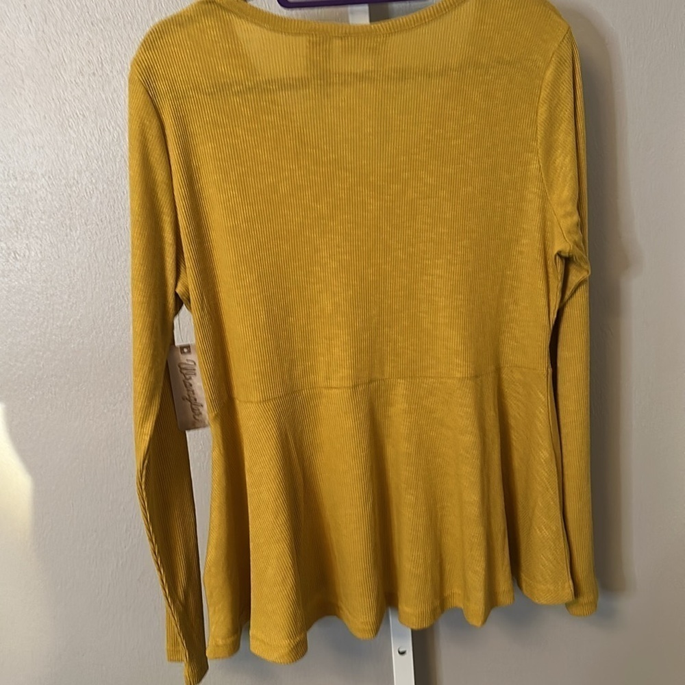 NWT Wrangler mustard yellow size large knit top - Picture 5 of 5